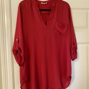 Lush roll tab sleeve tunic, cranberry size L